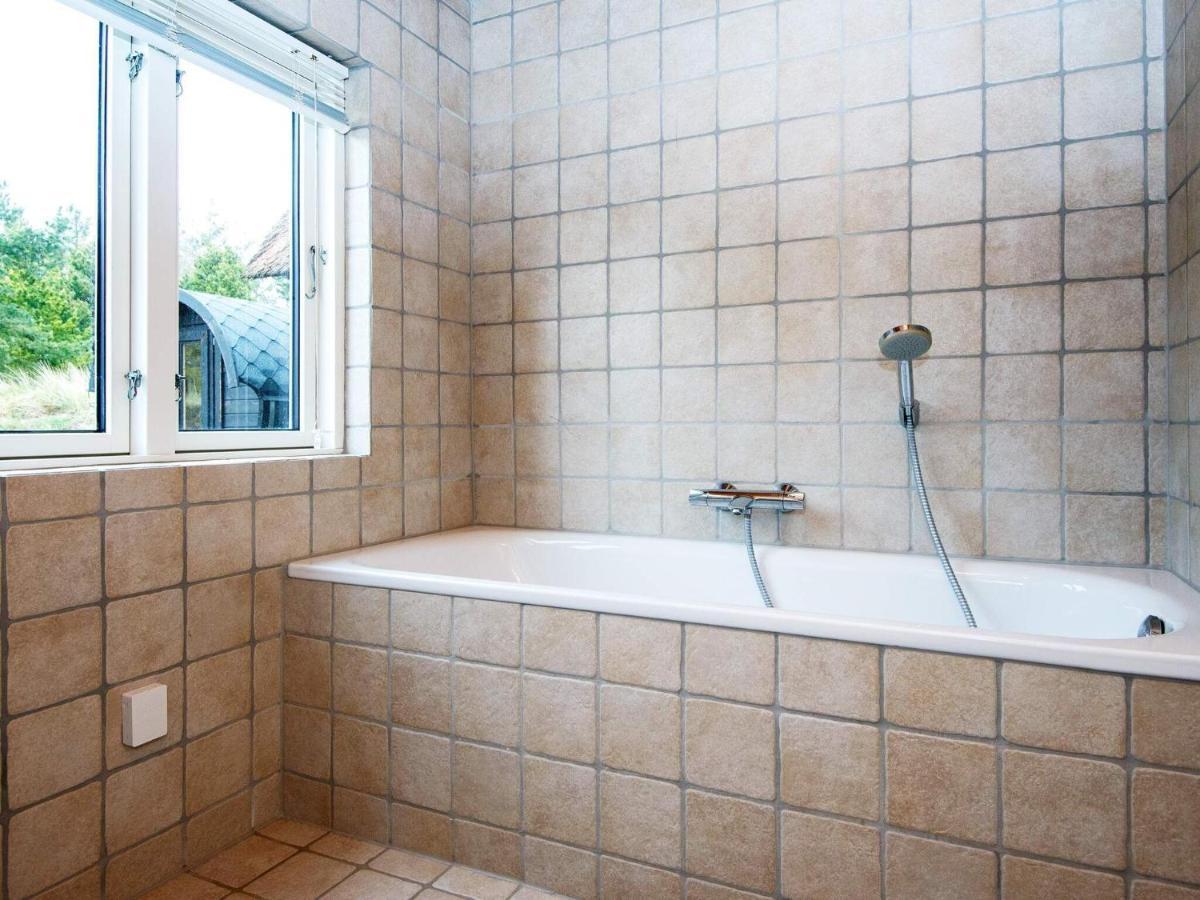 6 Person Holiday Home In R M Vesterhede 外观 照片