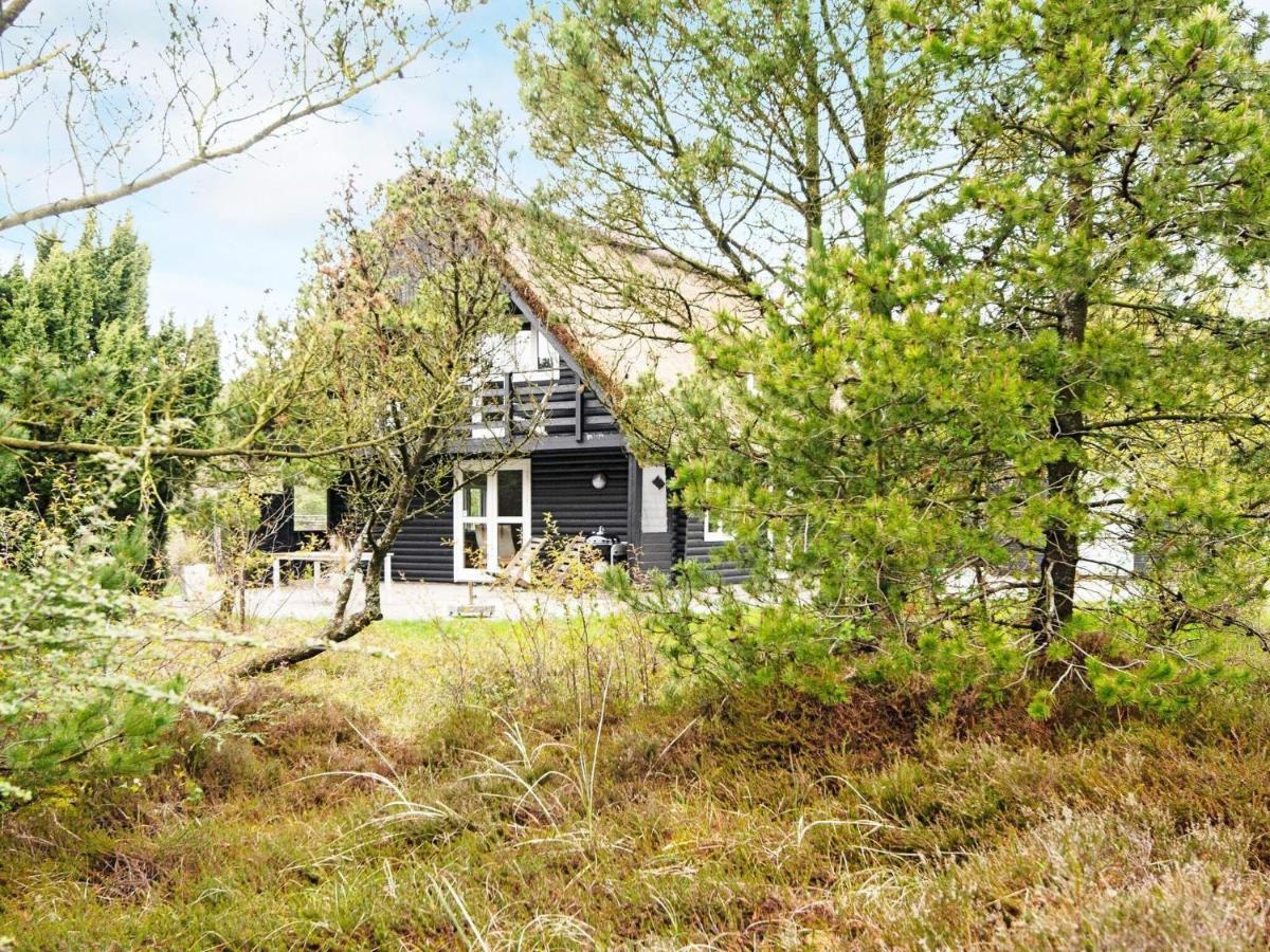 6 Person Holiday Home In R M Vesterhede 外观 照片